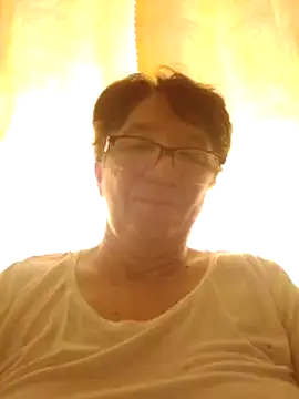 KetQueen101 online show from May 2026 11:17:02 AM