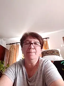 KetQueen101 online show from May 2026 02:34:01 PM