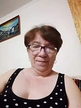 KetQueen101 online show from May 2026 08:15:01 PM