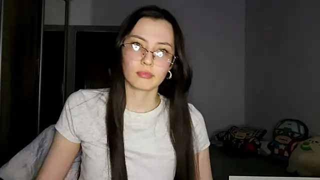AshleyTropiano online show from May 2026 04:24:02 PM