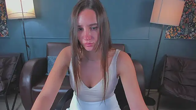 NicoleWells22 online show from June 2026 04:58:01 AM
