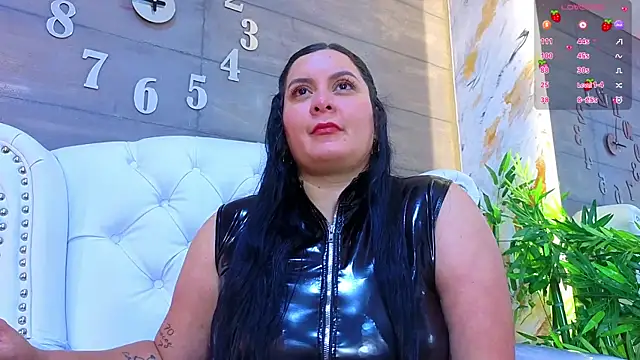 Snapshot of RachelCarlton chatting on May 2026 01:41:01 PM RachelCarlton online show from May 2026 01:41:01 PM