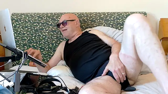 KinkCentral online show from June 2026 06:40:02 PM