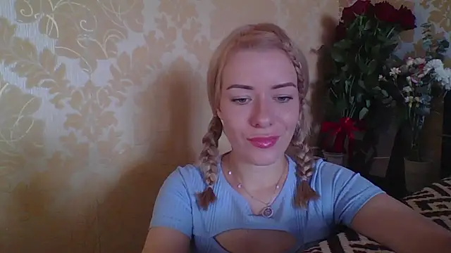 Softy Aura  online show from July 2026 10:56:02 AM