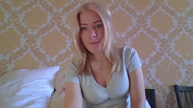 Softy Aura  online show from July 2026 09:48:02 AM
