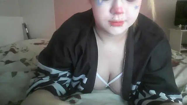 Snapshot of Amanda_Mia_ chatting on July 2026 12:37:02 AM Amanda Mia online show from July 2026 12:37:02 AM