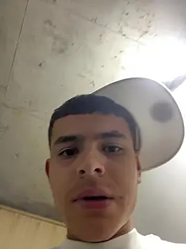 fresdyhot online show from June 2026 03:59:02 AM