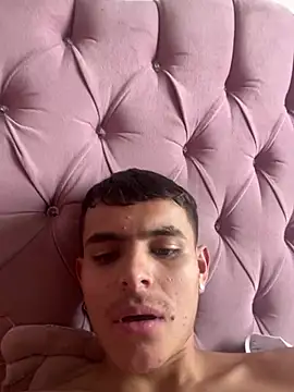 fresdyhot online show from June 2026 02:07:01 PM