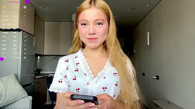 AlberthaBudd online show from July 2026 07:37:01 AM
