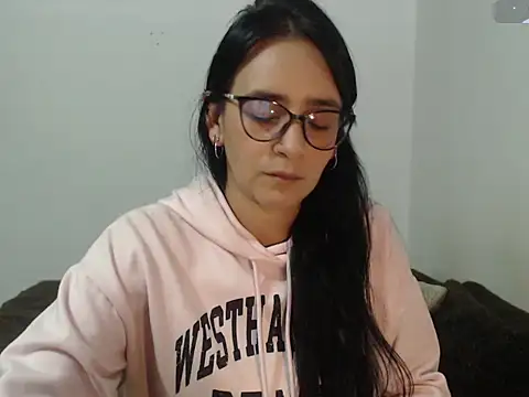 ASHLEYLOVE11 online show from July 2026 01:25:02 PM