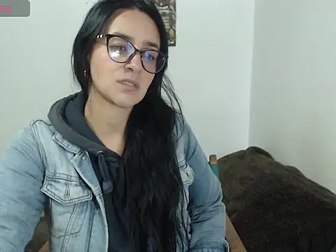 ASHLEYLOVE11 online show from July 2026 02:35:01 PM