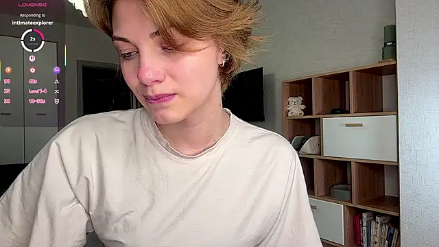LinaFlamie online show from July 2026 03:17:01 PM