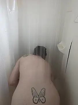 RosieSwitchBitch online show from May 2026 03:44:02 PM
