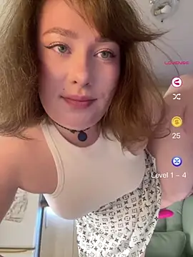 Snapshot of BettyRussian chatting on April 2026 10:07:02 AM BettyRussian online show from April 2026 10:07:02 AM