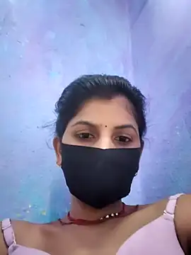 Snapshot of RUHI_1143 chatting on May 2026 06:53:02 AM RUHI 1143 online show from May 2026 06:53:02 AM