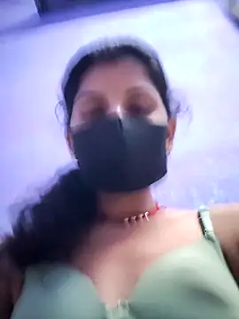 Snapshot of RUHI_1143 chatting on June 2026 05:48:01 PM RUHI 1143 online show from June 2026 05:48:01 PM