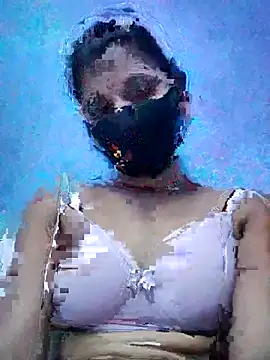 Snapshot of RUHI_1143 chatting on June 2026 05:00:02 PM RUHI 1143 online show from June 2026 05:00:02 PM
