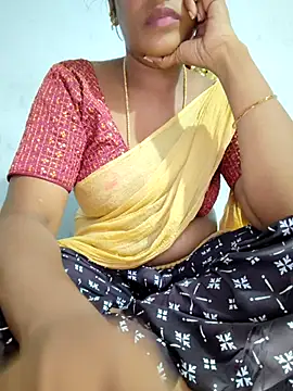 Tamil Hot HoneyBee online show from July 2026 06:47:01 PM