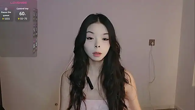 Snapshot of Zhizhi-99 chatting on May 2026 09:17:01 AM Zhizhi-99 online show from May 2026 09:17:01 AM