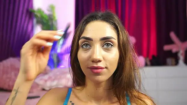 Snapshot of isLucyCherry chatting on June 2026 04:17:02 AM isLucyCherry online show from June 2026 04:17:02 AM