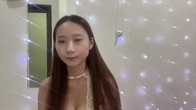 RuthWeinraub online show from July 2026 07:25:01 AM
