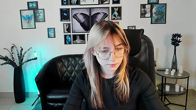 NyxCalderra online show from May 2026 10:00:01 AM
