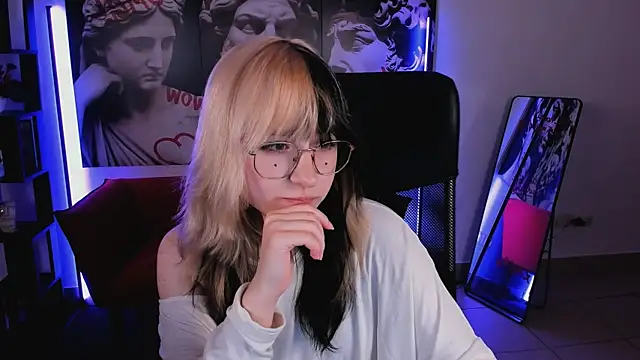 NyxCalderra online show from July 2026 10:42:01 AM