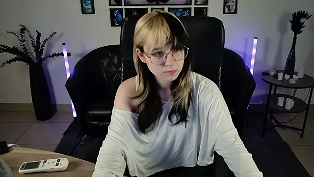 NyxCalderra online show from July 2026 01:28:01 PM