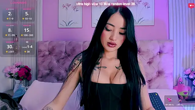 Ariana west  online show from April 2026 01:03:02 PM