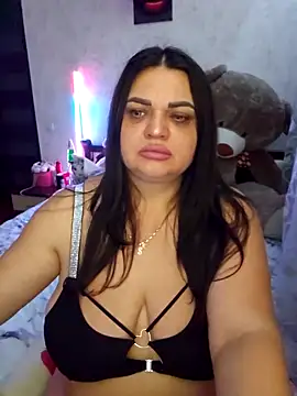 -CUTE-EVVIL- online show from April 2026 05:40:01 PM