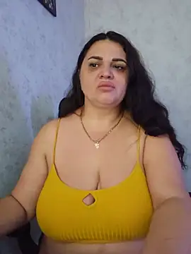-CUTE-EVVIL- online show from July 2026 06:21:01 PM