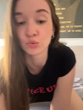 Dianyx online show from May 2026 02:25:01 PM