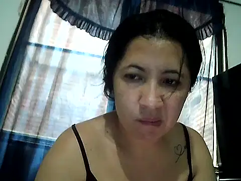 Chiquilove27 online show from July 2026 06:57:02 PM