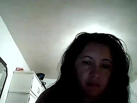 Chiquilove27 online show from July 2026 01:47:02 PM