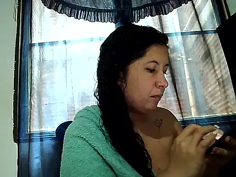 Chiquilove27 online show from July 2026 04:39:33 PM