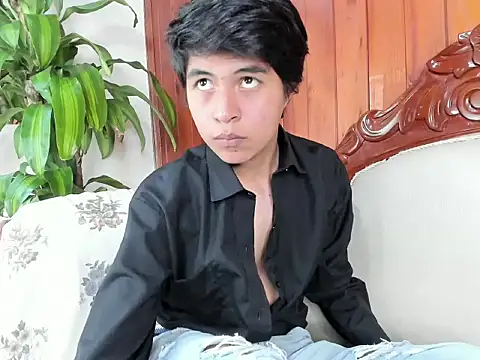 Snapshot of JassonMuller chatting on April 2026 12:50:01 AM JassonMuller online show from April 2026 12:50:01 AM