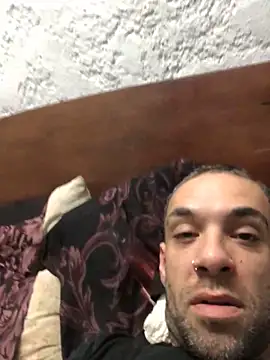 justef09 online show from May 2026 06:58:01 PM