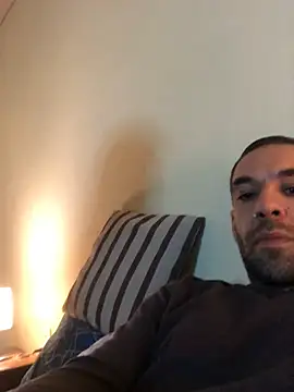 justef09 online show from June 2026 04:36:02 AM
