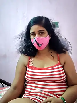 Snapshot of Rulali_44 chatting on April 2026 04:32:01 AM Rulali 44 online show from April 2026 04:32:01 AM