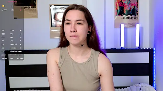 EvaAndLuna online show from May 2026 02:39:01 AM