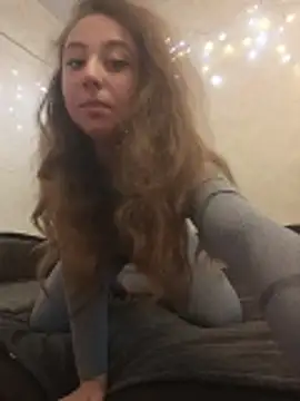 -NicoleSmith- online show from May 2026 03:54:01 PM