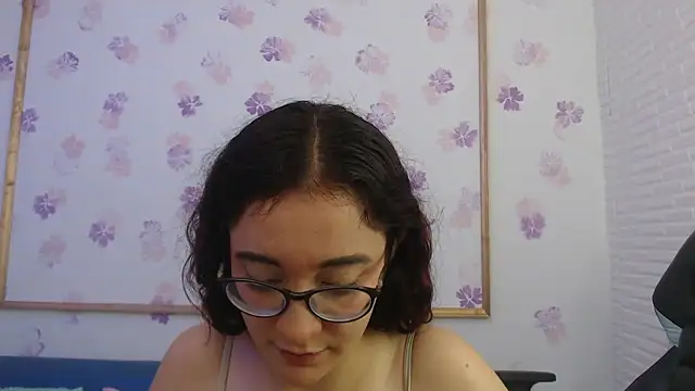 Karol prescot online show from May 2026 01:28:02 PM