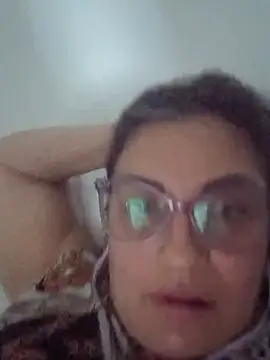 Carolina crus  online show from July 2026 09:47:02 PM