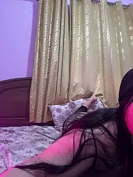 QueenRima99 online show from May 2026 06:26:01 PM