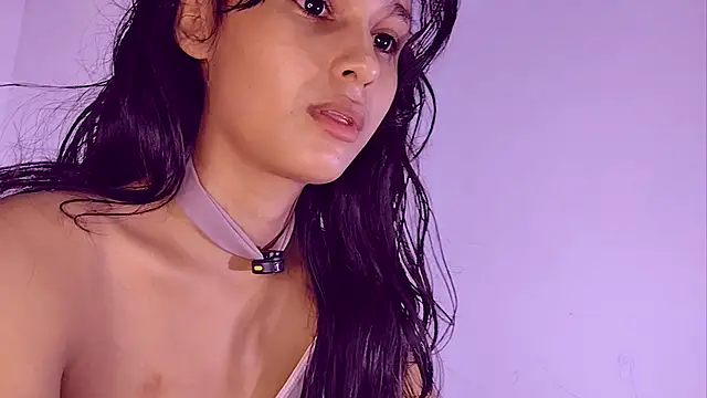 Snapshot of Baby_Elisee chatting on July 2026 12:35:02 AM Baby Elisee online show from July 2026 12:35:02 AM