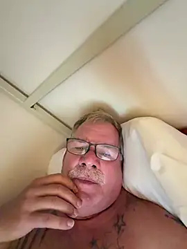 Caesar Baxter online show from July 2026 12:56:02 PM