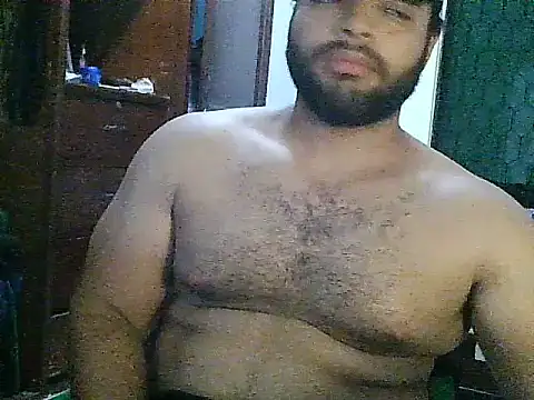 Snapshot of Bearmachin chatting on June 2026 03:07:01 AM Bearmachin online show from June 2026 03:07:01 AM