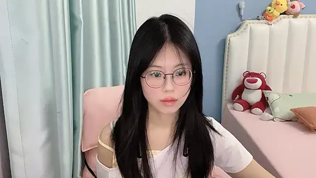 Luna-666 online show from July 2026 05:16:01 PM
