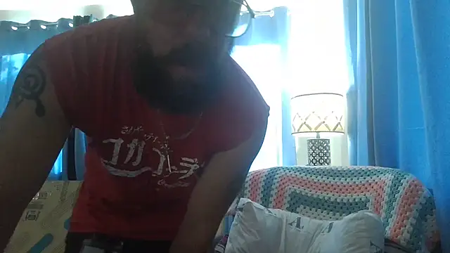 Snapshot of BWCMarineMark chatting on May 2026 12:08:02 AM BWCMarineMark online show from May 2026 12:08:02 AM