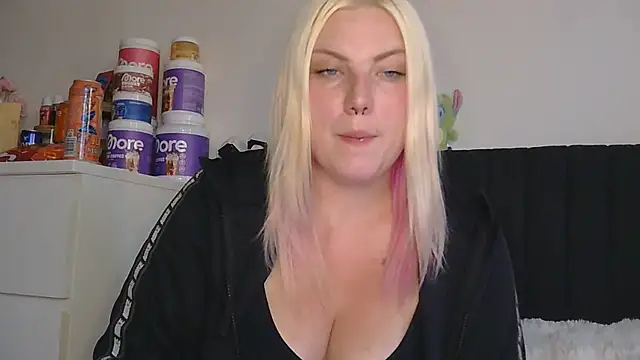 josi-420 online show from July 2026 05:48:02 PM